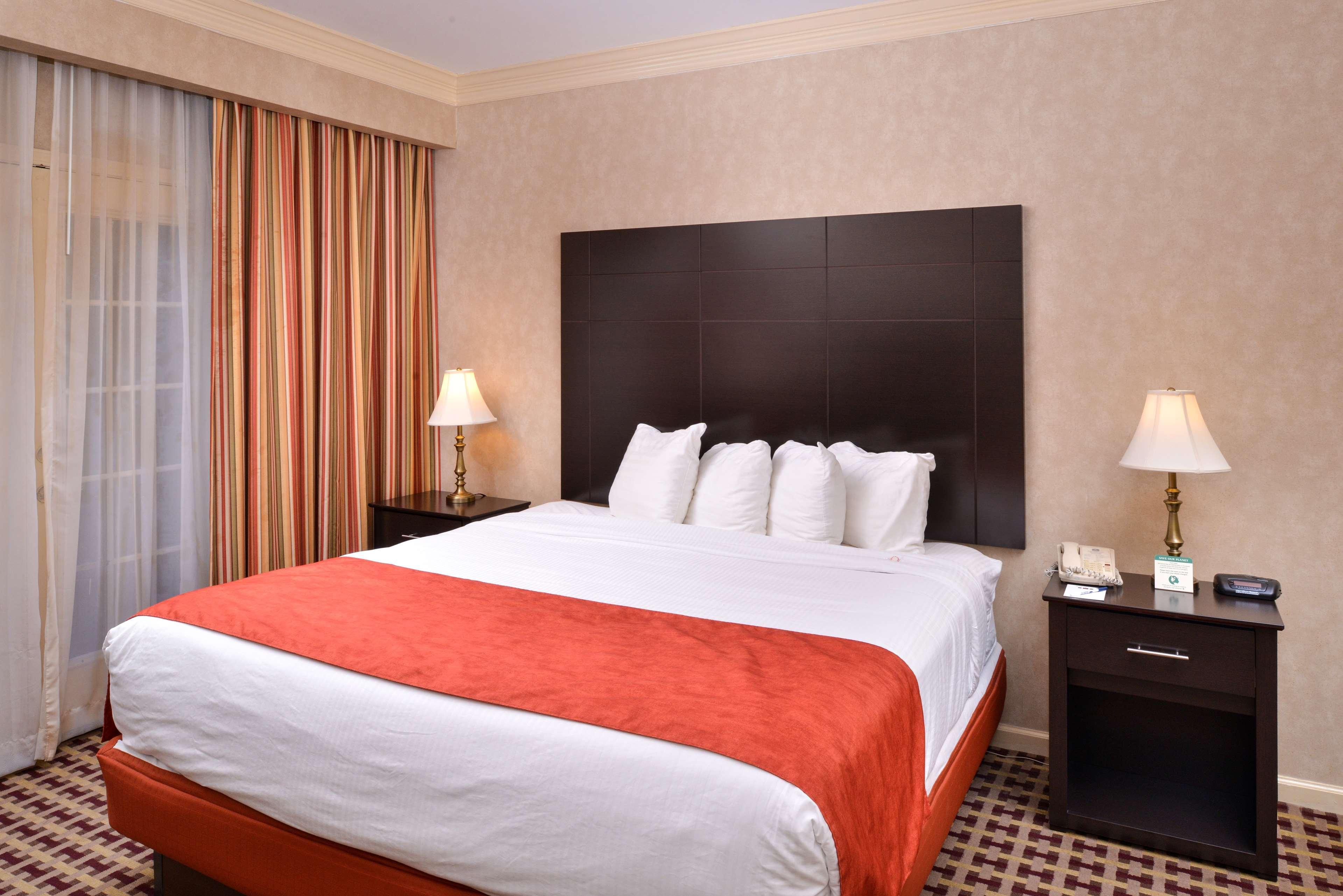 Best Western Brentwood Eksteriør bilde