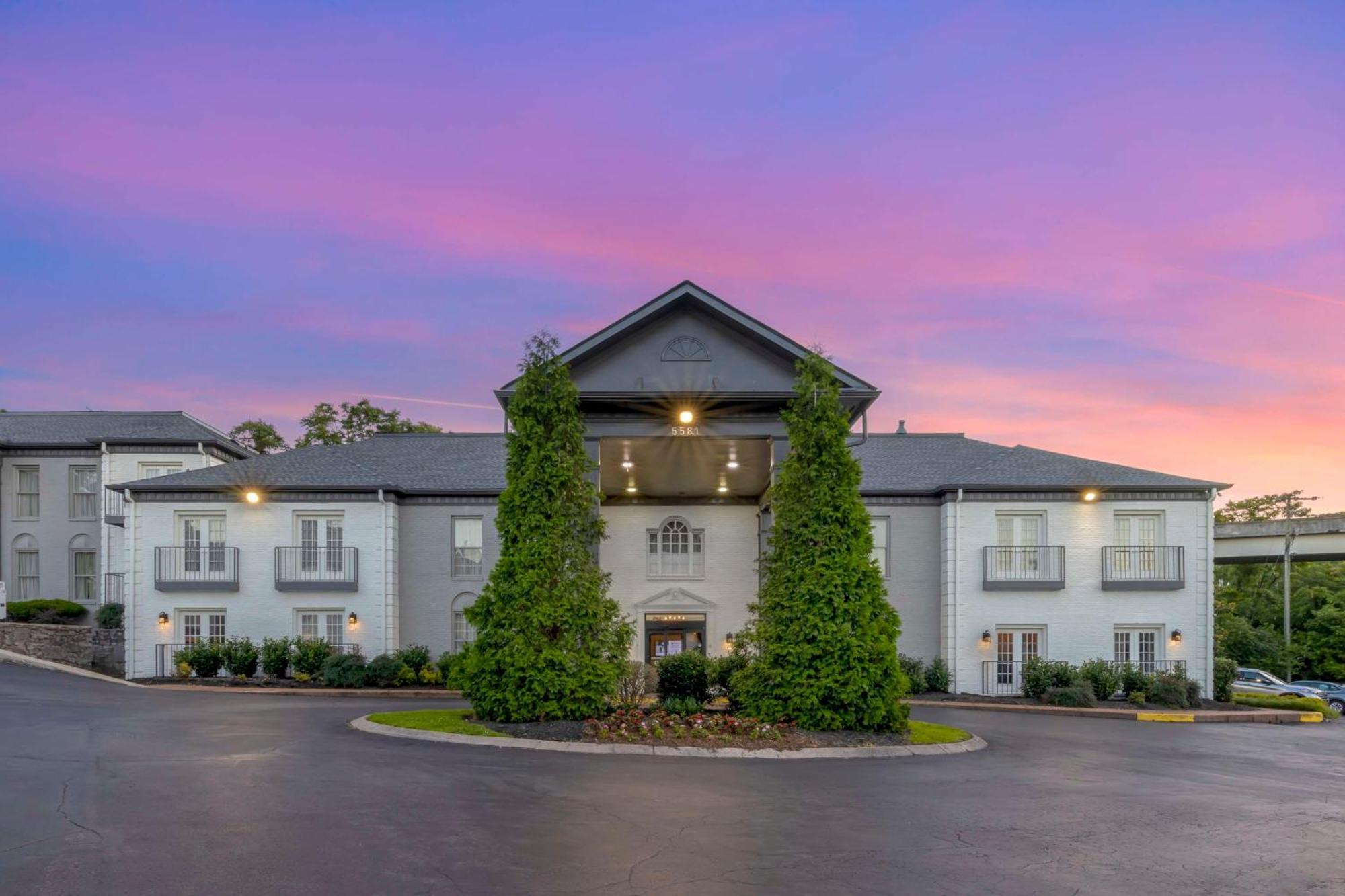 Best Western Brentwood Eksteriør bilde